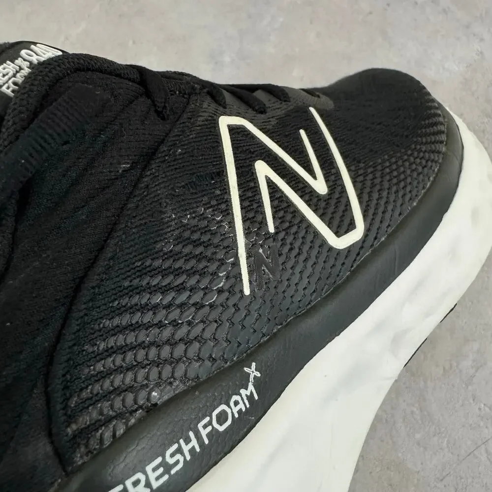 New Balance Fresh Foam X 840v1 Womens Size 10 Black Running Shoes Sneakers